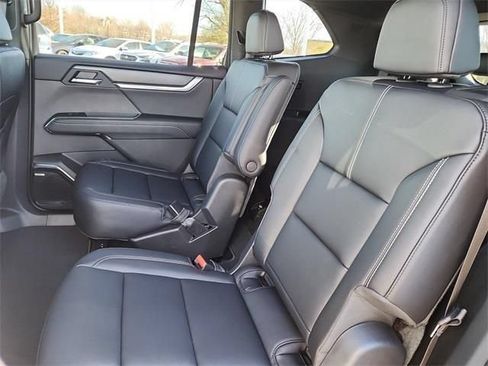 New 2026 GMC Acadia Elevation w/ Super Cruise Package FWD image 16