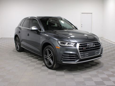 Used 2018 Audi SQ5 Premium Plus w/ Navigation Package AWD/4WD image 1