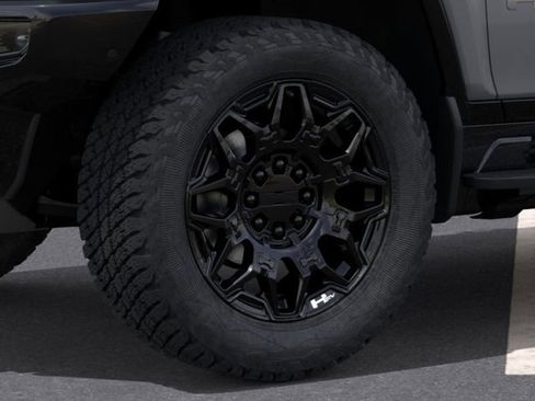 New 2026 GMC Hummer EV 4x4 Crew Cab image 9