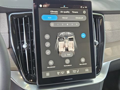 New 2026 Volvo XC90 B5 Plus image 29