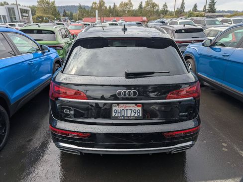 Used 2023 Audi Q5 e Premium w/ Convenience Package AWD/4WD image 3