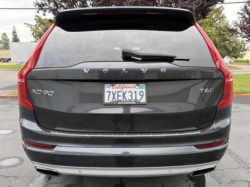Used 2017 Volvo XC90 T6 Momentum w/ Vision Package AWD/4WD image 8