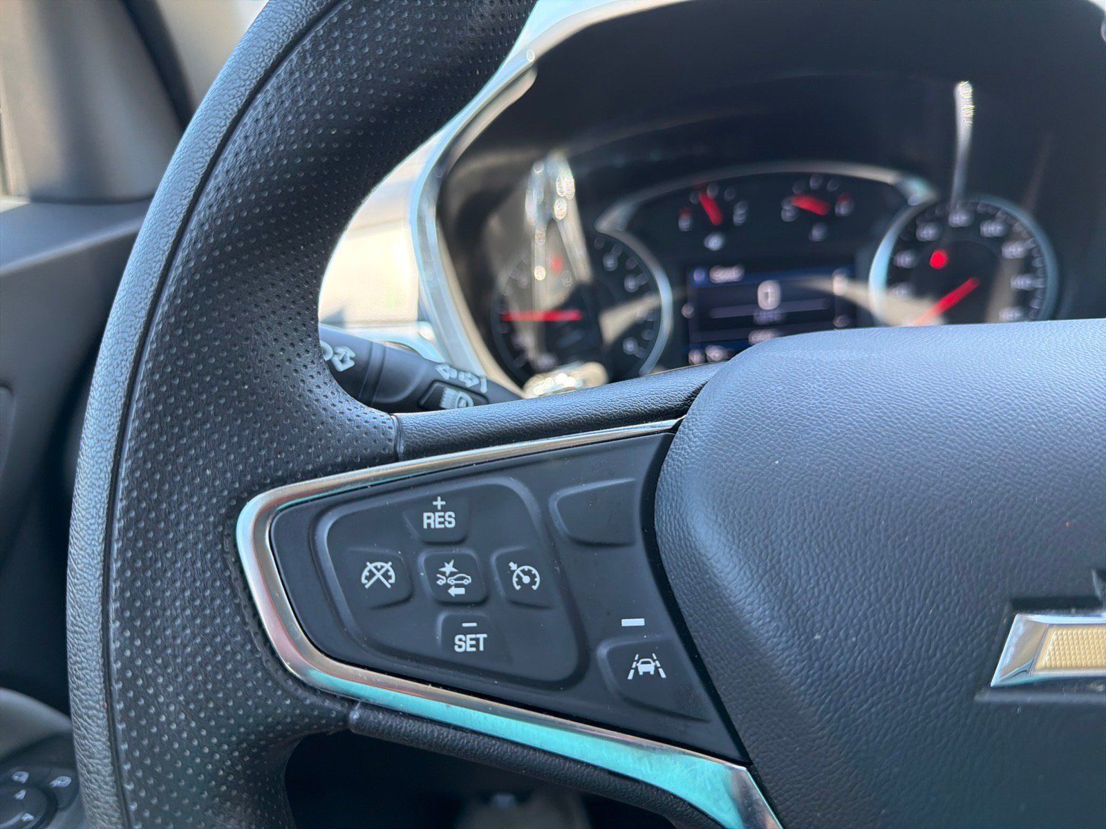 Used 2024 Chevrolet Equinox LS w/ LS Convenience Package FWD image 15