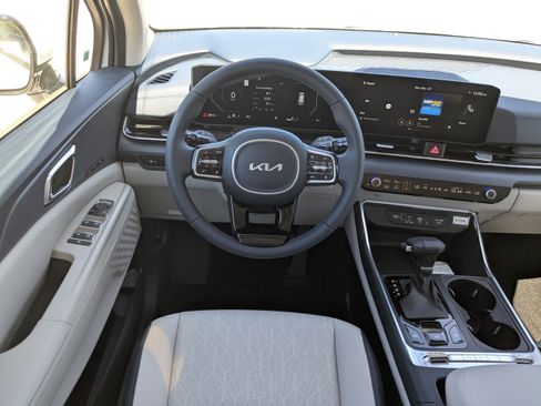 New 2026 Kia Carnival SX FWD image 22