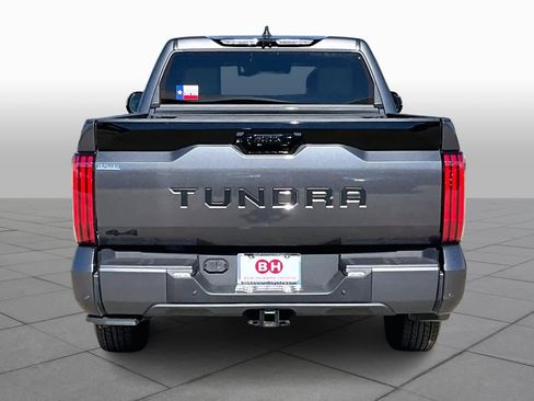 Used 2025 Toyota Tundra Platinum image 5