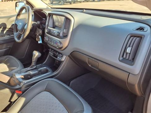 Used 2018 Chevrolet Colorado Z71 image 86