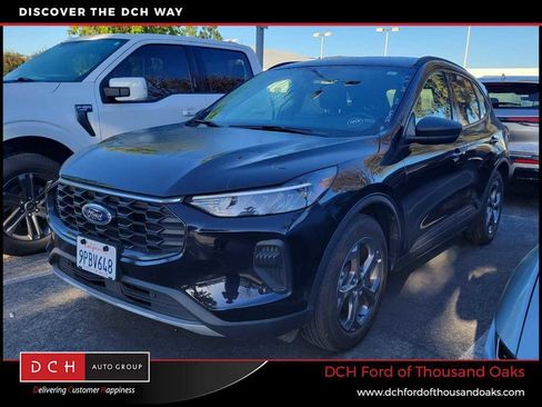 Used 2025 Ford Escape ST-Line image 1