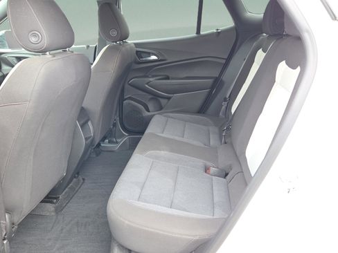 Used 2024 Chevrolet Trax RS w/ Driver Confidence Package image 11