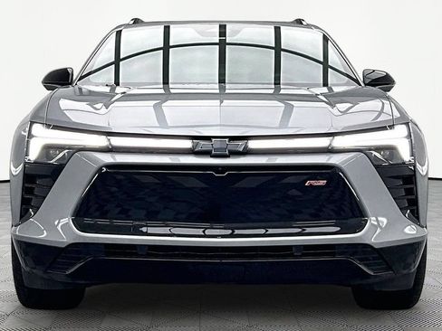 Used 2024 Chevrolet Blazer EV RS AWD/4WD image 3