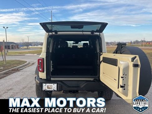 New 2025 Ford Bronco Outer Banks w/ Sasquatch Package image 28