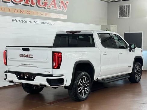 Used 2024 GMC Sierra 1500 AT4 w/ Technology Package AWD/4WD image 3