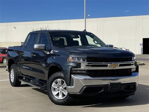 Used 2020 Chevrolet Silverado 1500 LT w/ Texas Edition image 2