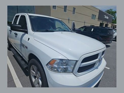 Used 2016 RAM 1500 Express AWD/4WD image 1