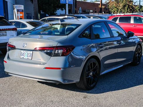 Certified 2025 Honda Civic Sport image 9