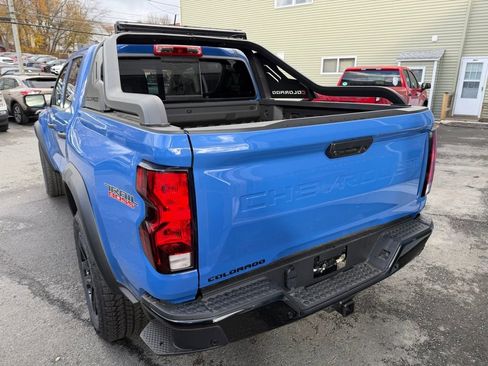New 2025 Chevrolet Colorado Trail Boss w/ Midnight Edition image 3