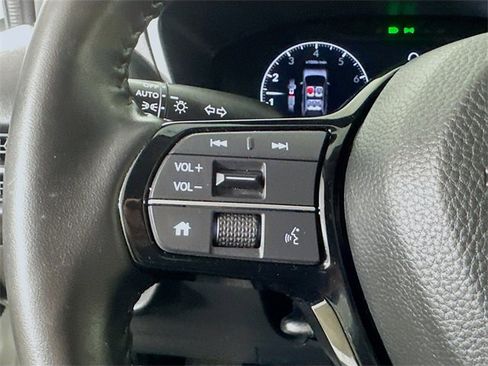 Certified 2024 Honda HR-V EX-L image 8