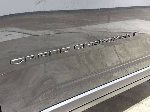 New 2026 Jeep Grand Cherokee L 4WD image 28