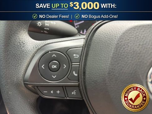 Used 2022 Toyota Corolla LE image 16
