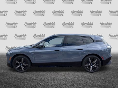 Used 2024 BMW iX xDrive50 w/ Premium Package AWD/4WD image 7