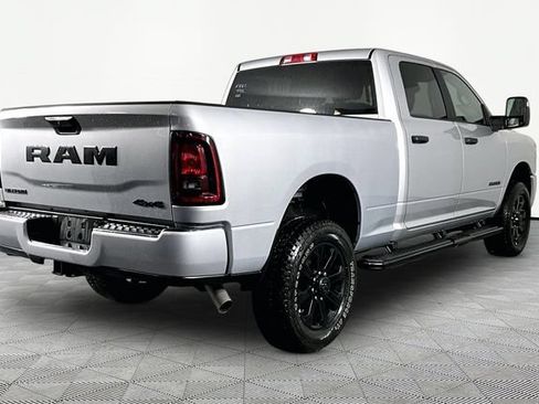 Used 2026 RAM 2500 Big Horn AWD/4WD image 6