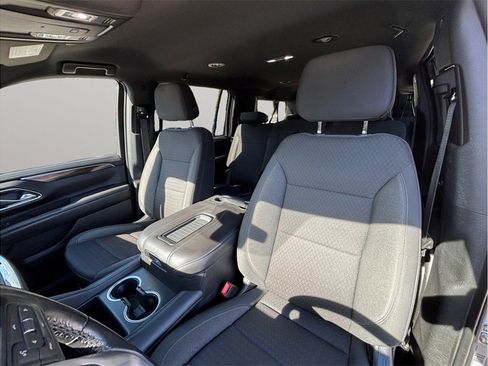 Used 2022 GMC Yukon XL SLE image 20