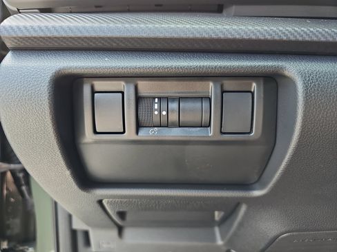 Certified 2026 Subaru Crosstrek 2.5i Premium AWD/4WD image 28