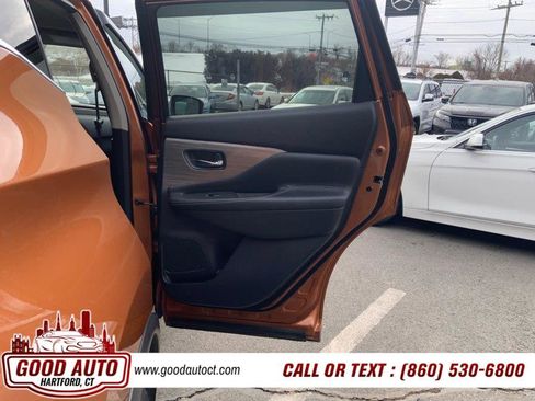 Used 2017 Nissan Murano SV image 14