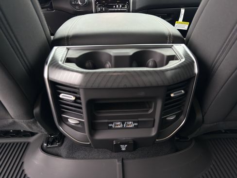 New 2026 RAM 1500 Big Horn image 32