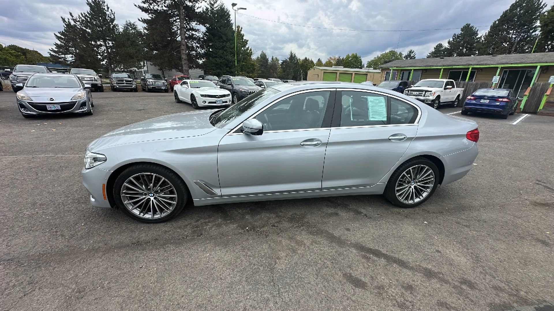 Used 2017 BMW 530i xDrive AWD/4WD image 7