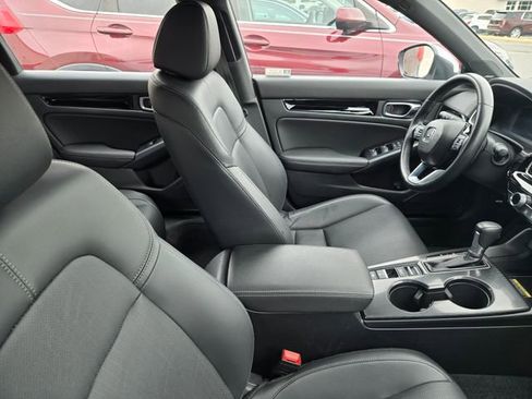 Used 2023 Honda Civic Sport Touring image 4