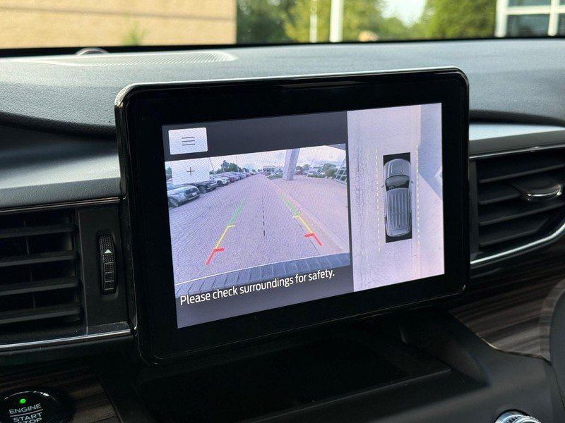 Used 2020 Ford Explorer Limited AWD/4WD image 25