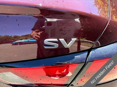 Used 2024 Nissan Altima 2.5 SV AWD/4WD image 7