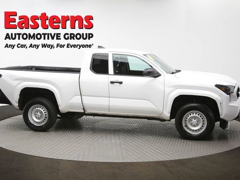 Used 2024 Toyota Tacoma SR image 42