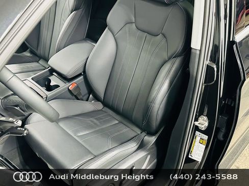 Certified 2025 Audi Q5 2.0T Premium Plus w/ Premium Plus Package image 27