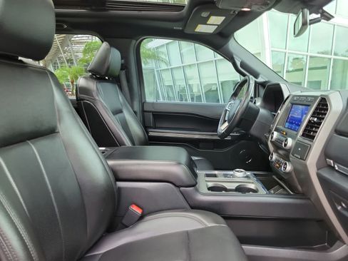 Used 2021 Ford Expedition XLT RWD image 22