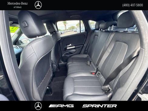 Used 2023 Mercedes-Benz GLA 250 w/ Premium Package image 18