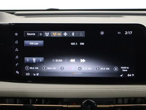 Used 2023 Nissan Ariya FWD image 24