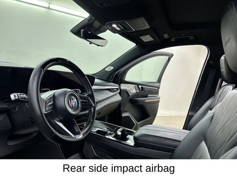 Used 2025 Buick Enclave Avenir w/ Super Cruise Package AWD/4WD image 36