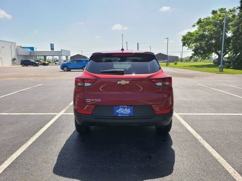 New 2026 Chevrolet TrailBlazer LS w/ LS Convenience Package AWD/4WD image 6