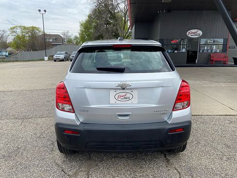 Used 2016 Chevrolet Trax LS image 3