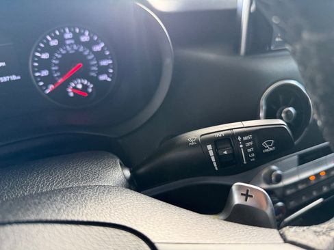 Used 2021 Kia Stinger GT-Line image 19