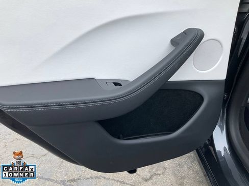 Used 2024 Tesla Model 3 Performance AWD/4WD image 39