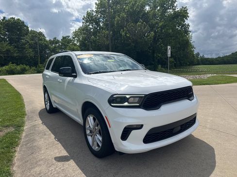 Used 2023 Dodge Durango GT AWD/4WD image 3