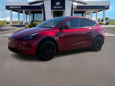 Used 2024 Tesla Model Y 4DR RWD image 8