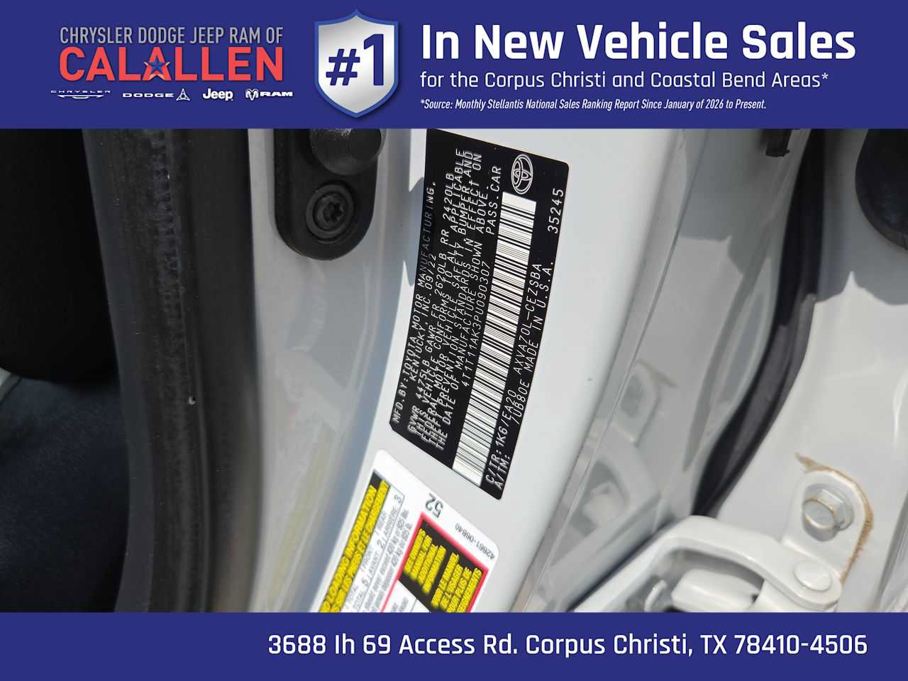 Used 2023 Toyota Camry SE w/ Convenience Package FWD image 29