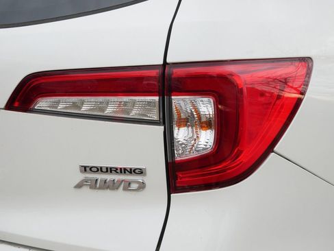 Used 2019 Honda Pilot Touring image 20