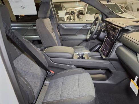 New 2026 GMC Acadia Elevation image 6