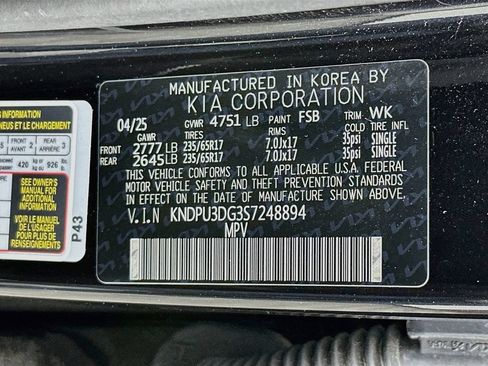 Used 2025 Kia Sportage LX FWD image 31