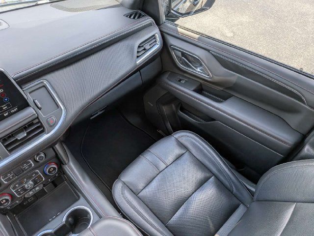 Used 2021 Chevrolet Tahoe RST w/ Luxury Package RWD image 15