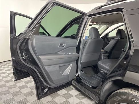 New 2026 Nissan Pathfinder SV image 42